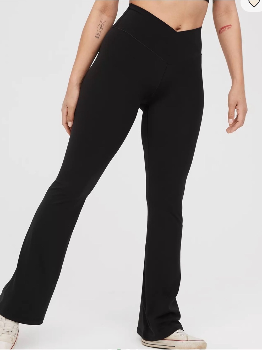 OFFLINE By Aerie Crossover Flare Legging